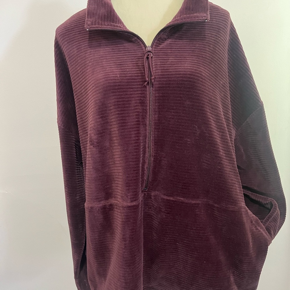 Lands End Red Oversized Top - Picture 2 of 14